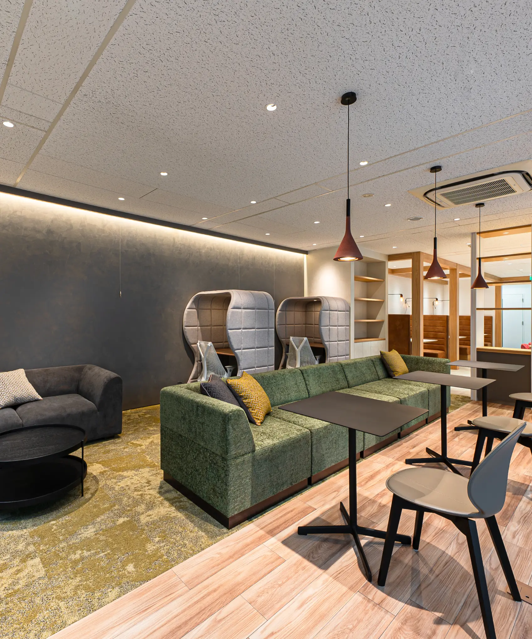 クリエイティブラボ