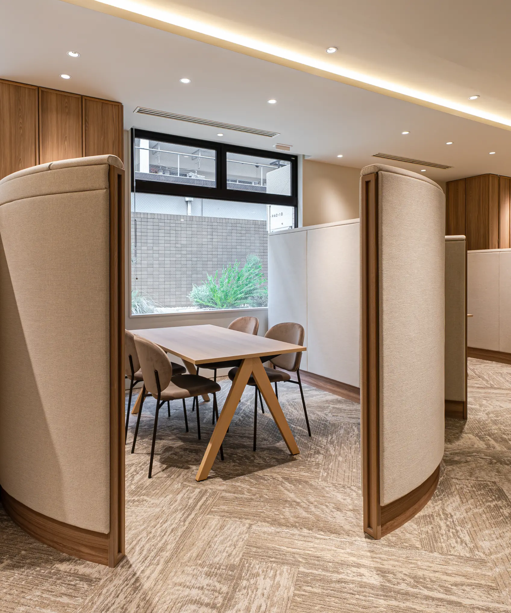 ミーティングスペース